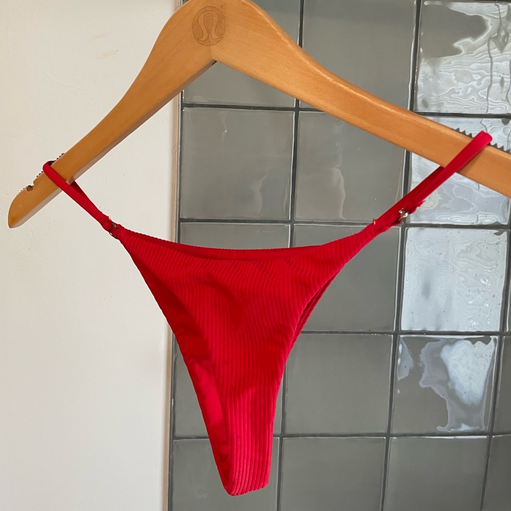 Frankie's Bikini Set